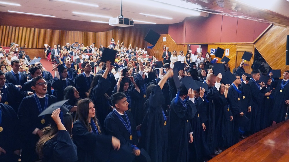 Así se vivió la graduación de la promoción 2022.2