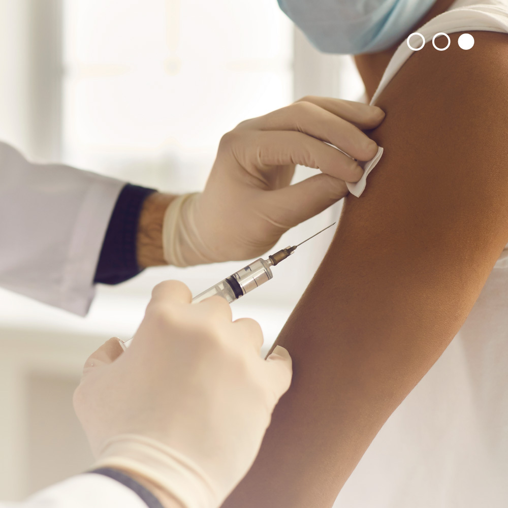 Vacúnate y registra tu tercera dosis