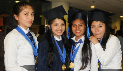 SE GRADÚA PRIMERA PROMOCIÓN DE BECARIOS EN LE CORDON BLEU