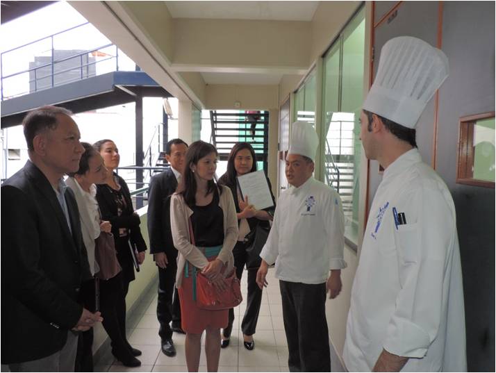 Empresarios tailandeses visitaron Le Cordon Bleu Perú